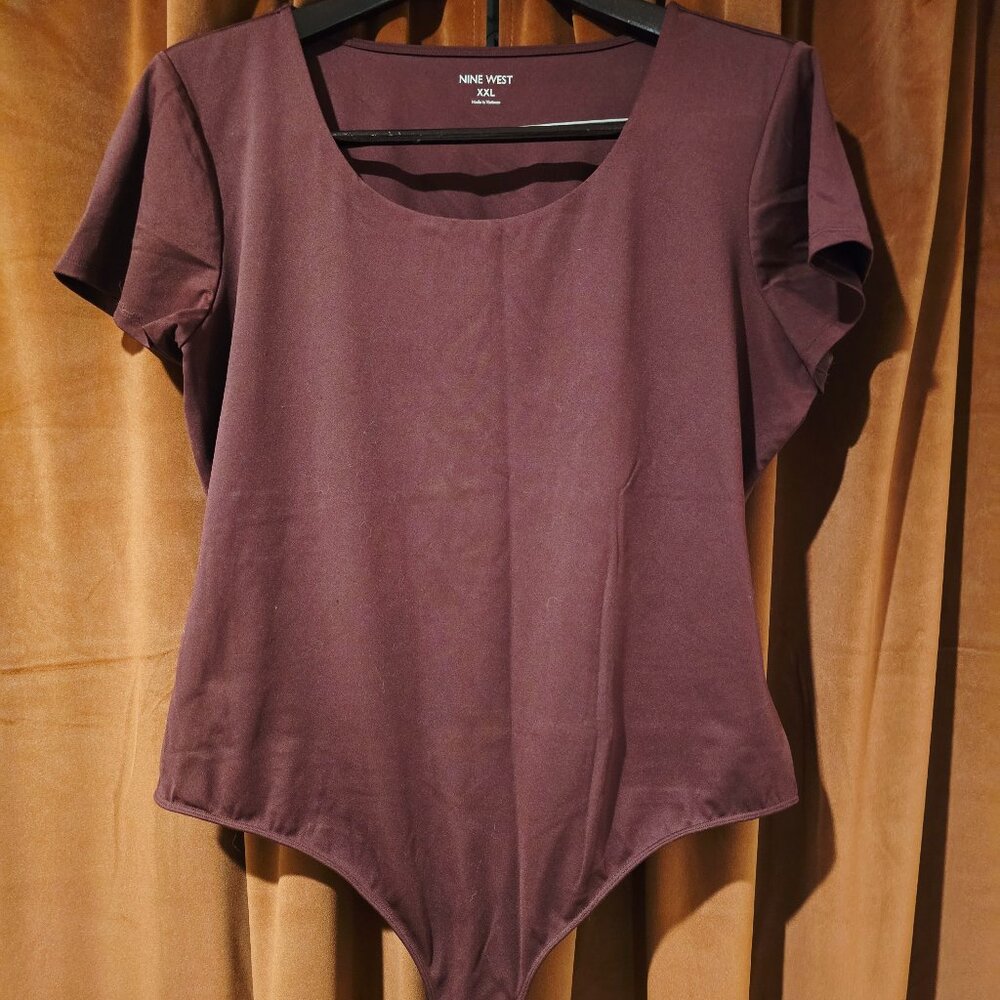 Nine West T-Shirt Bodysuit